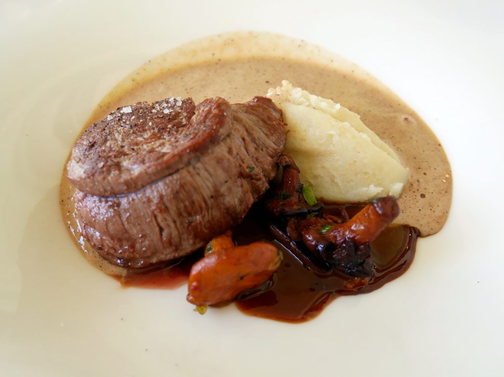 bonne adresse restaurant gastronomique case pitey 974 plat terre
