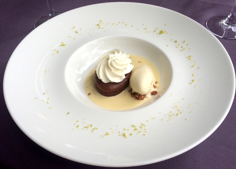 Restaurant Gastronomique la Réunion 974 La Case Pitey Volcan