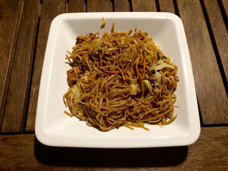 bonne-adresse-restaurant-thaï-run-la-saline-les-bains-974-pad-thai