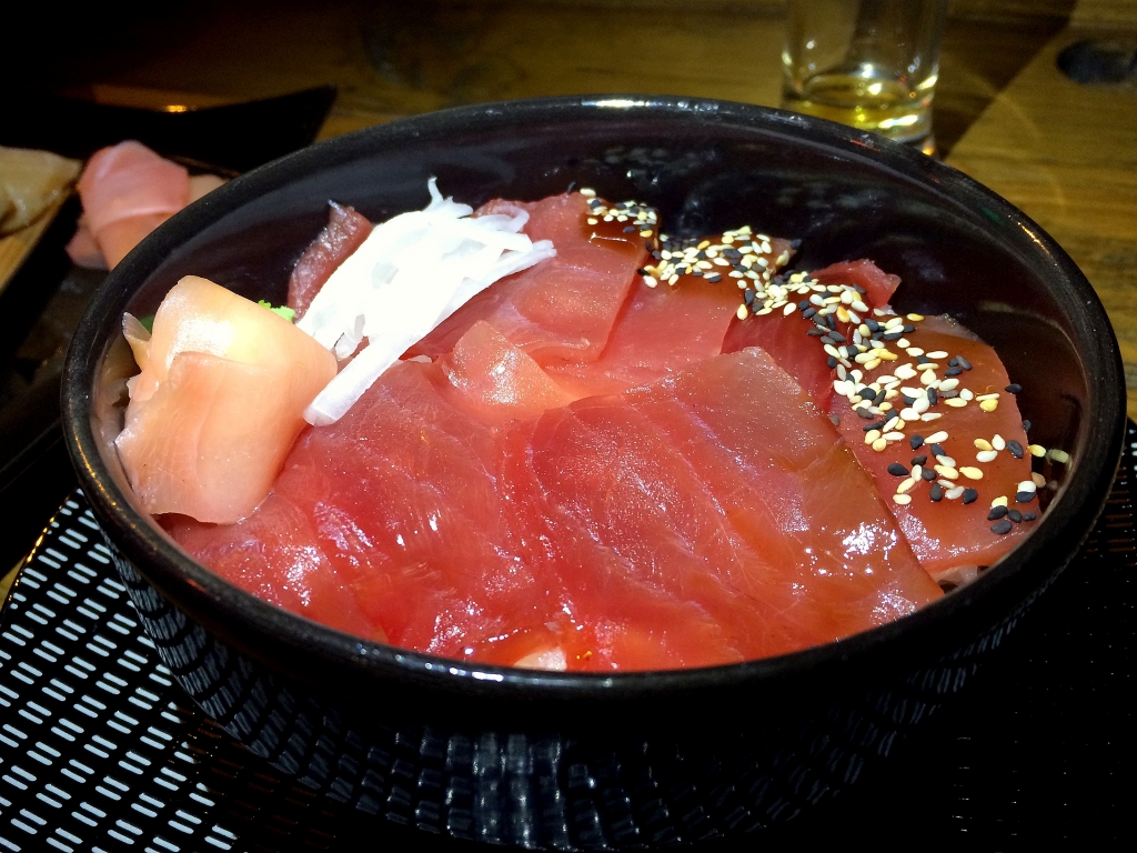 Bonne adresse sushi - yoko - Saint gilles les bains 97434 - chirashi thon