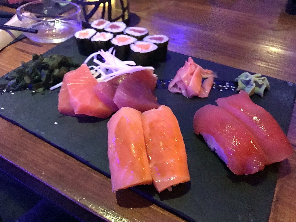Bonne adresse sushi - yoko - Saint gilles les bains 97434 - plateau