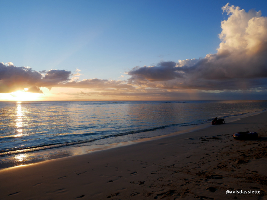 sambatra beach lodge voyage ile aux nattes madagascar coucher soleil 2