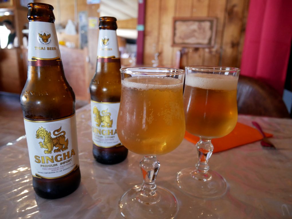 laan duangjan bonne adresse restaurant thai saint paul 974 biere