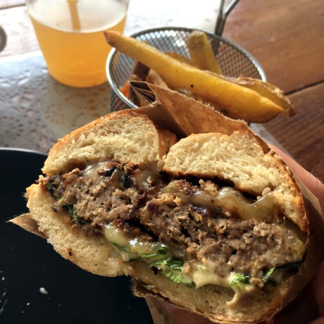 bonne adresse saint pierre 974 sweety street burger boeuf 2